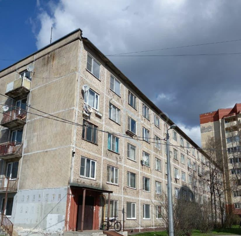 Комната, 31 м2, 1/5 эт. Санкт-Петербург - изображение 1