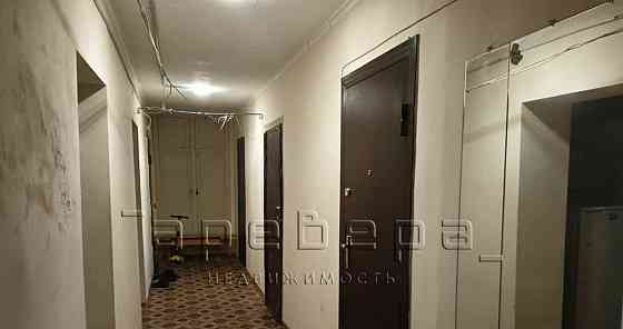 Комната, 12 м2, 1/5 эт. Красноярск
