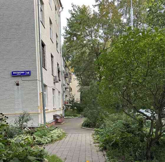 Комната, 26 м2, 1/4 эт. Москва