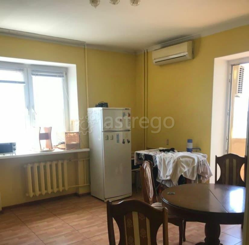 2-комн. квартира, 90 м2, 8/14 эт. Астрахань - изображение 2