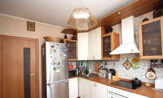 2-комн. квартира, 53 м2, 14/14 эт. Москва