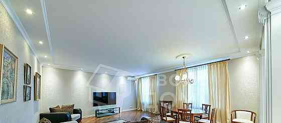 4-комн. квартира, 145 м2, 3/7 эт. Санкт-Петербург