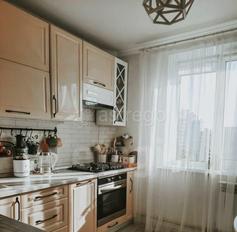 4-комн. квартира, 84 м2, 10/10 эт. Белгород - изображение 2