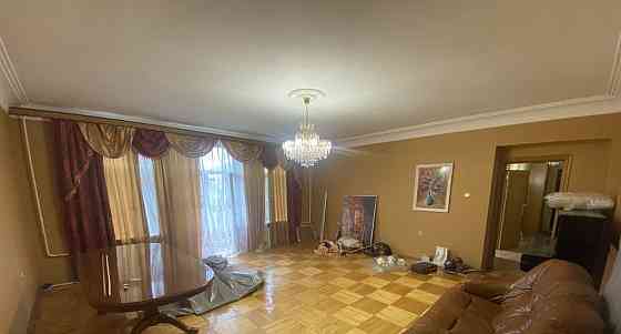 4-комн. квартира, 116.3 м2, 4/5 эт. Санкт-Петербург