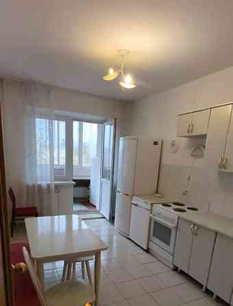 2-комн. квартира, 65 м2, 4/8 эт. Красноярск