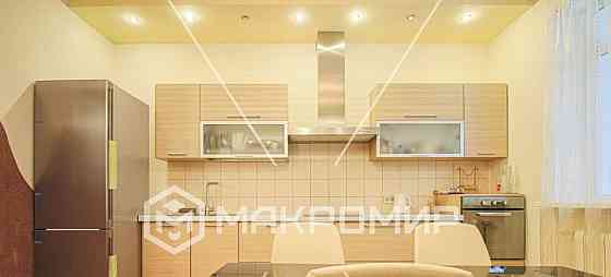 4-комн. квартира, 107 м2, 1/4 эт. Санкт-Петербург