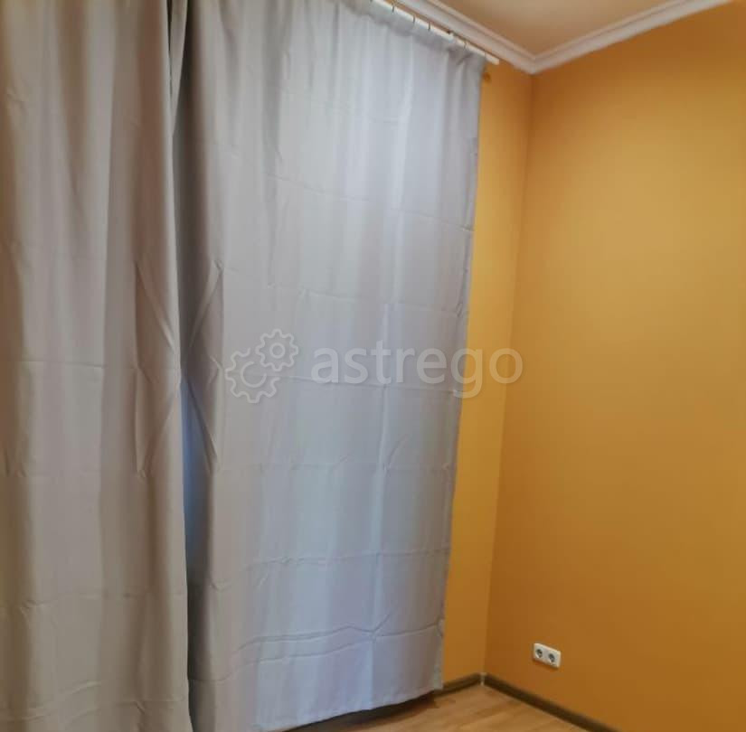Комната, 11 м2, 6/6 эт. Москва - изображение 1