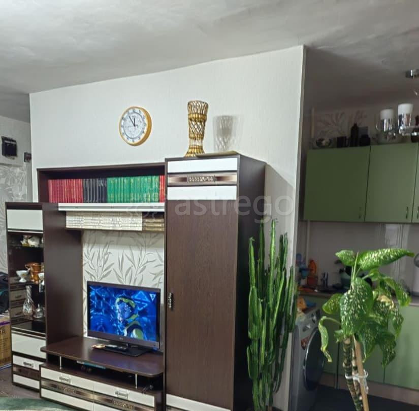 2-комн. квартира, 45 м2, 2/4 эт. Красноярск - изображение 1