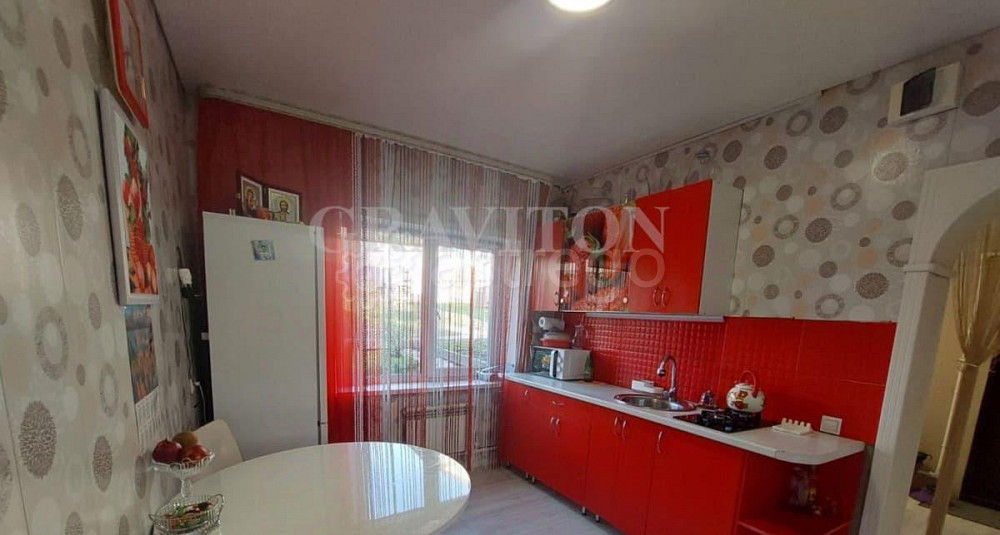 Дом, 47.7 м2, 6 соток, 1 эт. Горно-Алтайск - изображение 1