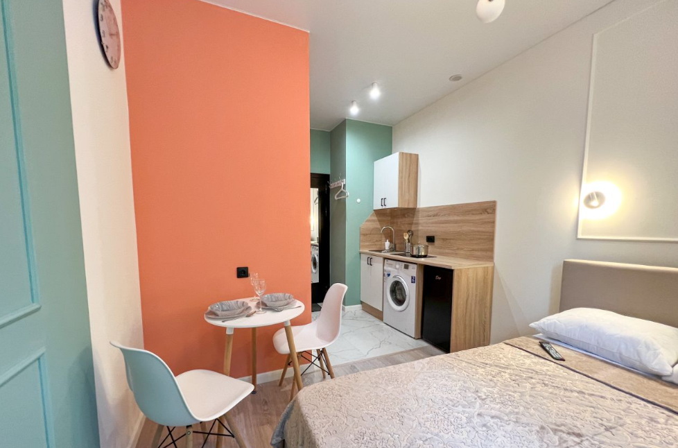 Продам 1-комн. квартиру,  13.6 м2,  1/3 этаж Санкт-Петербург - изображение 1