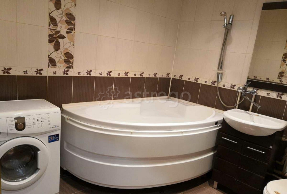 3-комн. квартира, 65 м2, 2/5 эт. Старый Оскол - изображение 2