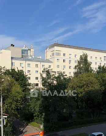 Комната, 39.9 м2, 4/8 эт. Москва