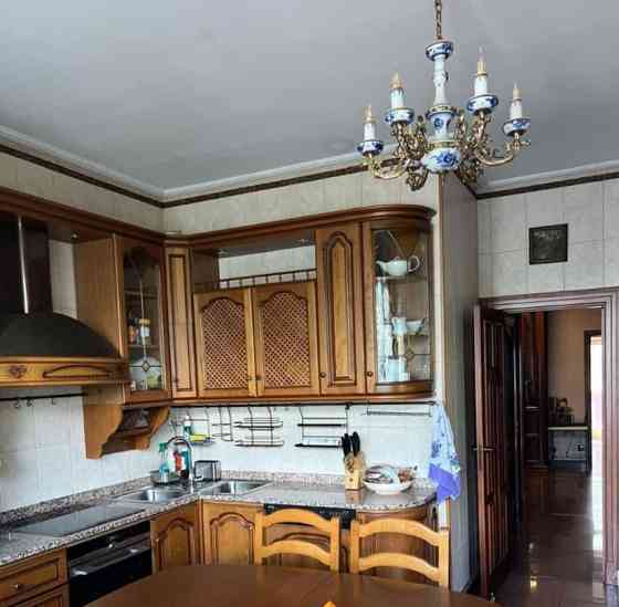 5-комн. квартира, 164.4 м2, 3/5 эт. Москва