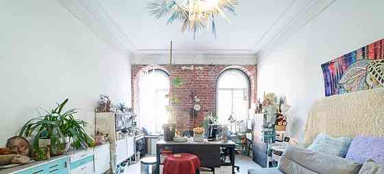 4-комн. квартира, 117.9 м2, 2/7 эт. Санкт-Петербург