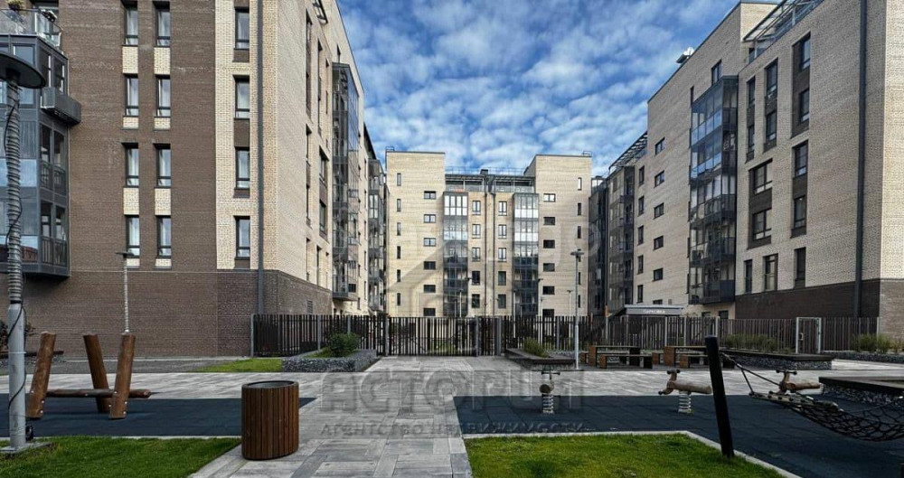 4-комн. квартира, 121.1 м2, 4/7 эт. Красноярск - изображение 1