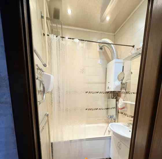 4-комн. квартира, 84.9 м2, 2/4 эт. Санкт-Петербург