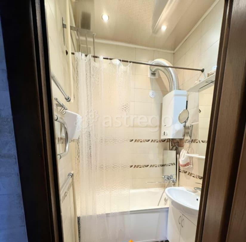 4-комн. квартира, 84.9 м2, 2/4 эт. Санкт-Петербург - изображение 3
