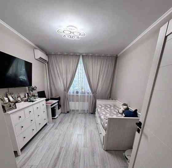 2-комн. квартира, 54 м2, 1/25 эт. Химки