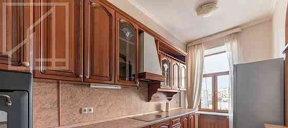 5-комн. квартира, 170 м2, 6/7 эт. Москва