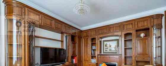 4-комн. квартира, 156 м2, 3/6 эт. Москва