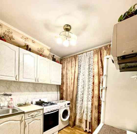 2-комн. квартира, 50 м2, 1/5 эт. Москва