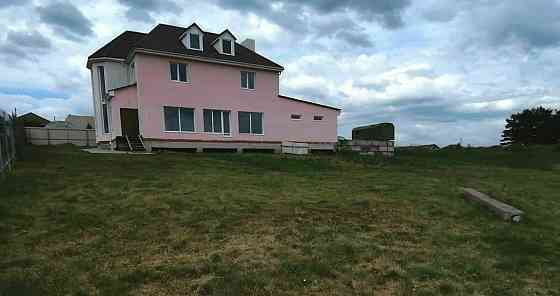 Коттедж, 385 м2, 13 соток, 3 эт. Емельяново