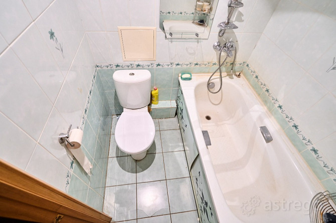 Продам 2-комн. Квартиру, 42.6 м2, 2/5 этаж Томск - изображение 3