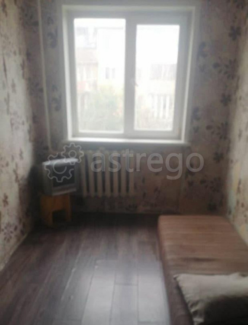 Комната, 12 м2, 3/5 эт. Красноярск - изображение 1