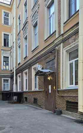 6-комн. квартира, 203.5 м2, 3/4 эт. Санкт-Петербург