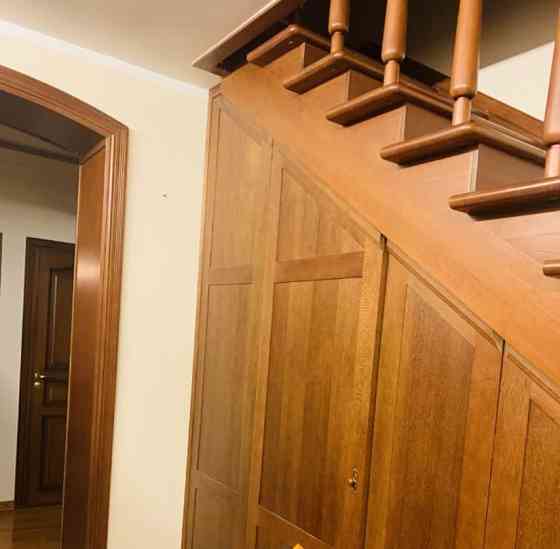 5-комн. квартира, 220 м2, 4/4 эт. Москва