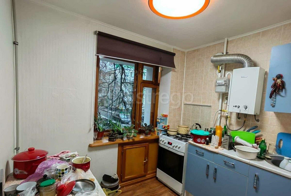 3-комн. квартира, 60 м2, 2/5 эт. Белгород - изображение 1