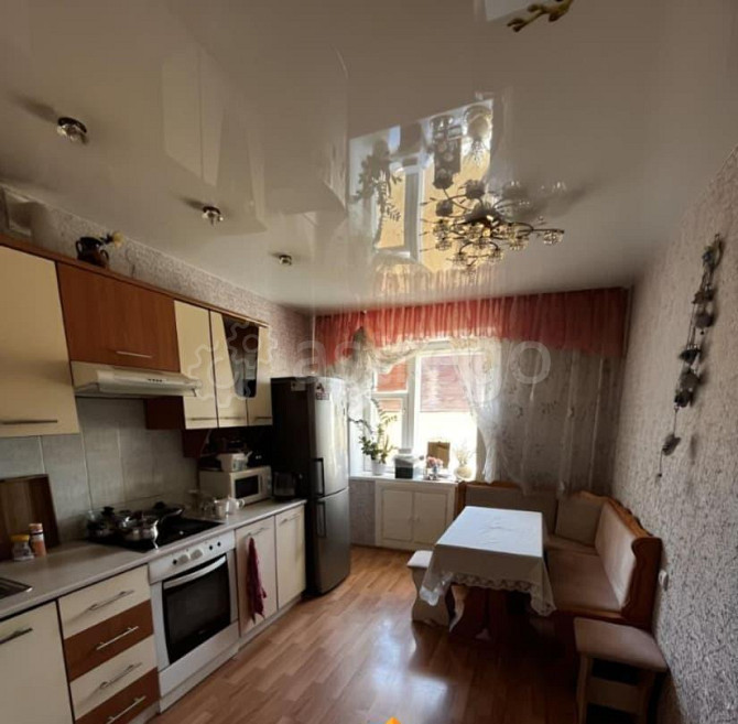 3-комн. квартира, 97.7 м2, 3/5 эт. Горно-Алтайск - изображение 1