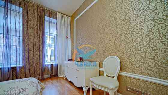 2-комн. квартира, 80 м2, 3/5 эт. Санкт-Петербург