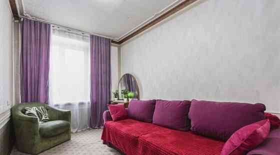 2-комн. квартира, 57 м2, 3/9 эт. Москва