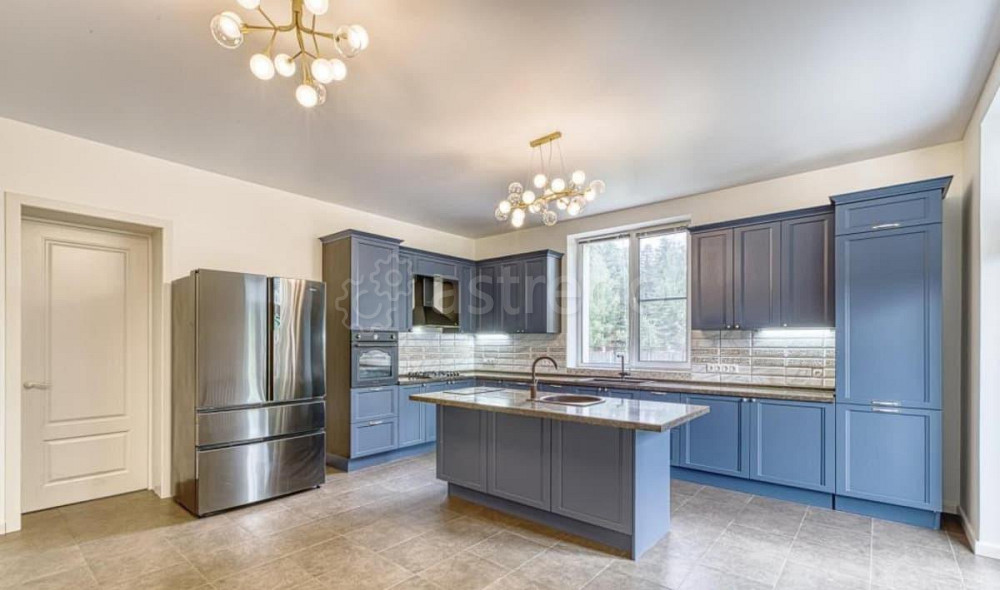 Коттедж, 269 м2, 14 соток, 2 эт. Москва - изображение 1