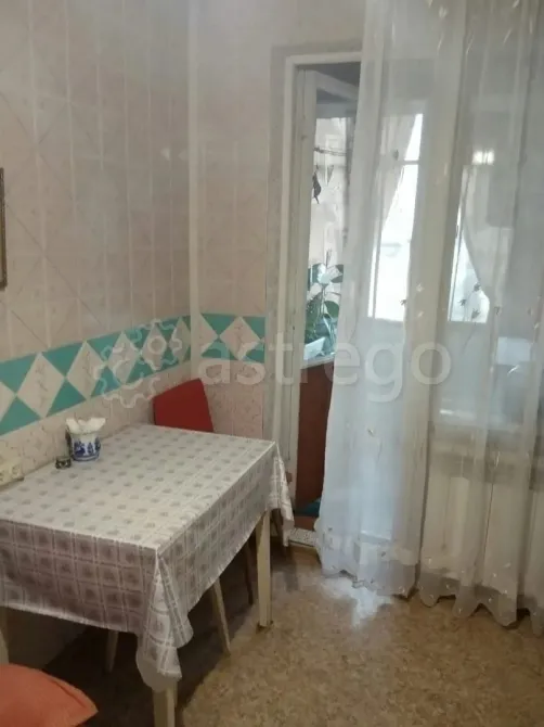 Сдам Комнату, 18 м2, 8/9 эт., Долгосрочно Севастополь - изображение 1