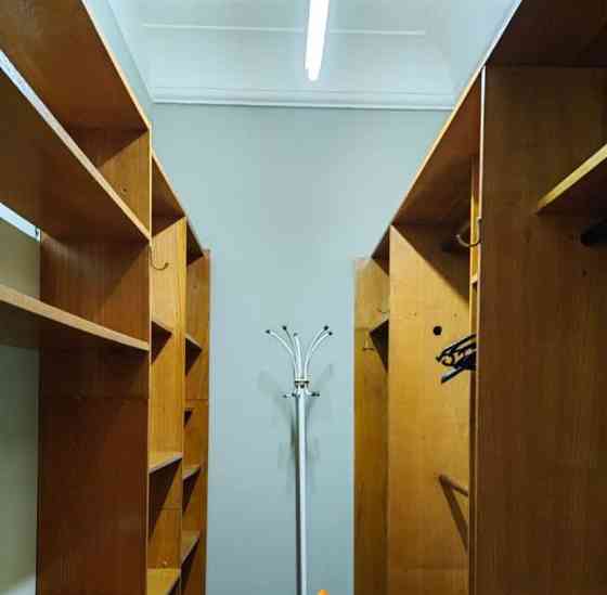 2-комн. квартира, 58 м2, 3/9 эт. Москва