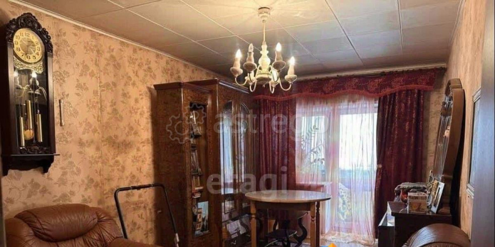 2-комн. квартира, 54 м2, 5/5 эт. Белогорск - изображение 3