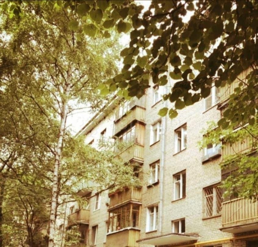 Комната, 70 м2, 2/5 эт. Москва - изображение 2