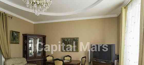 4-комн. квартира, 120 м2, 2/4 эт. Москва