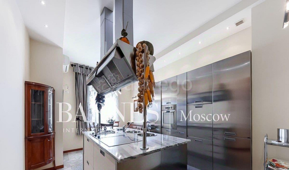 4-комн. квартира, 170 м2, 2/6 эт. Москва - изображение 2