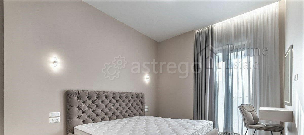 4-комн. квартира, 140 м2, 3/10 эт. Москва - изображение 2