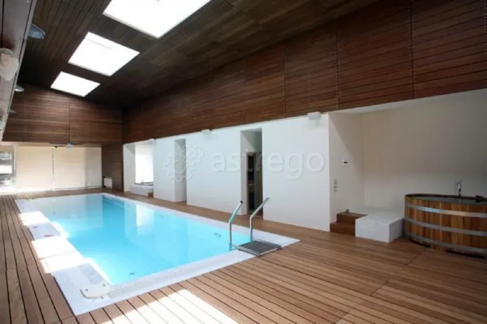 Сдам Коттедж, 204 м2, Участок 15 сот., Посуточно Ижевск - изображение 1