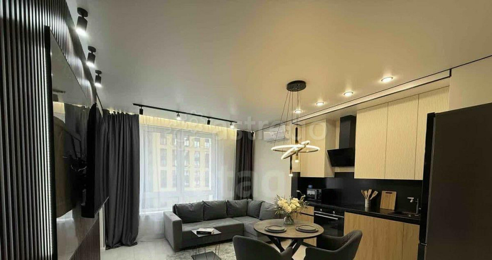 2-комн. квартира, 42 м2, 10/24 эт. Уфа - изображение 1