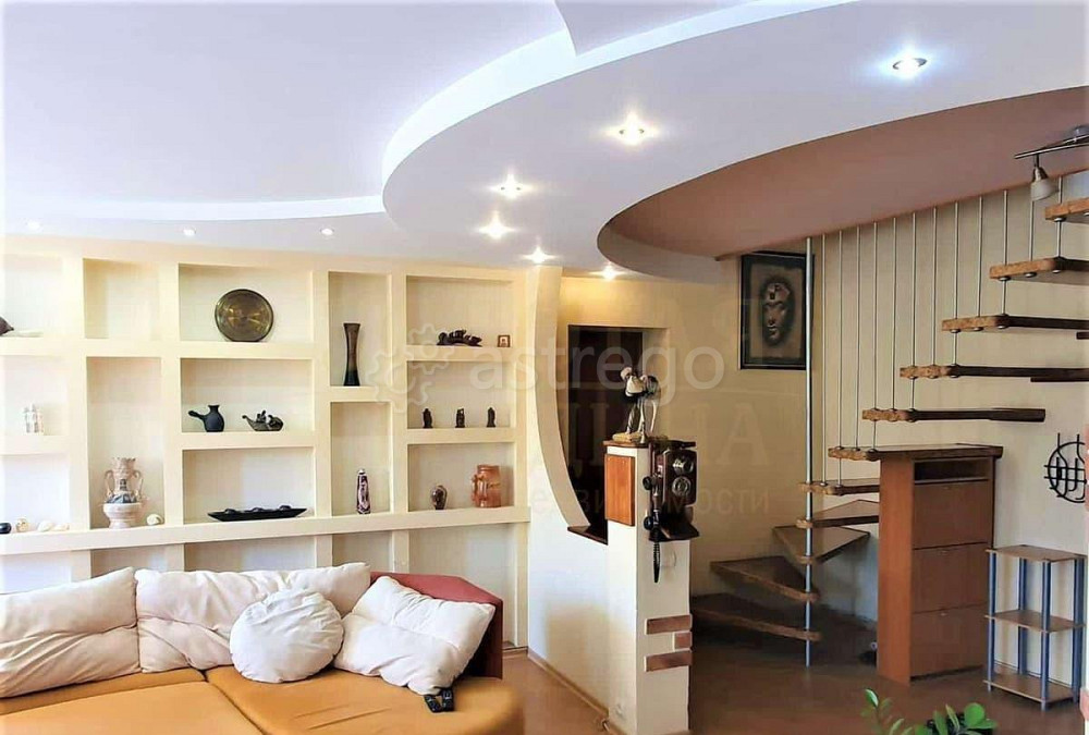 4-комн. квартира, 107 м2, 6/7 эт. Белгород - изображение 1
