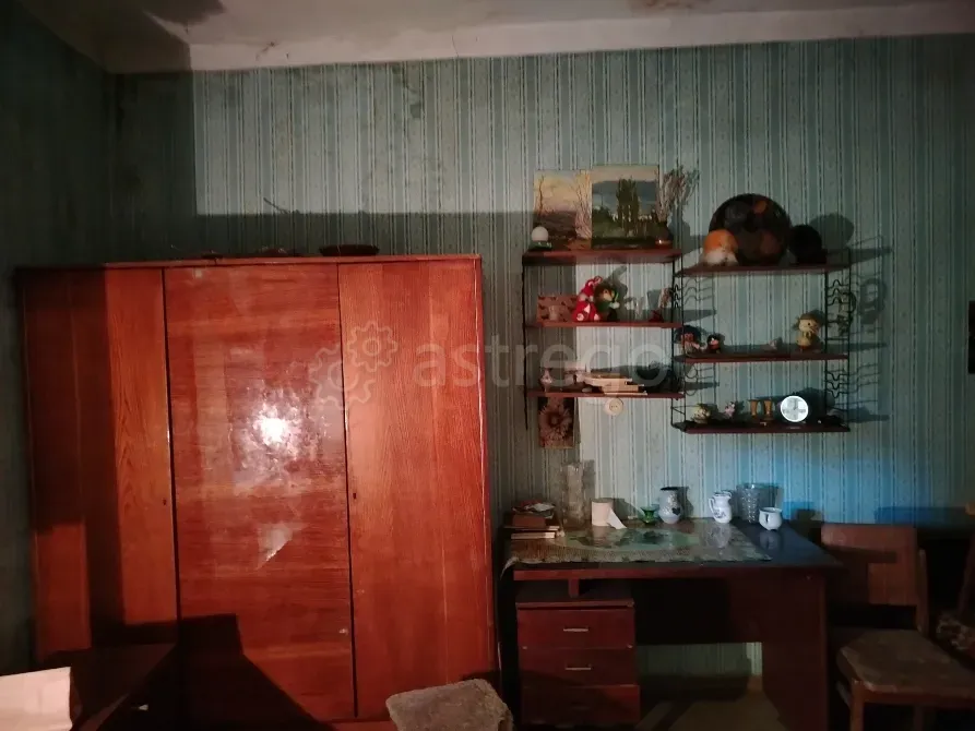 Продам 3-комн. квартиру, 77.1 м2, 1/1 этаж Симферополь - изображение 1