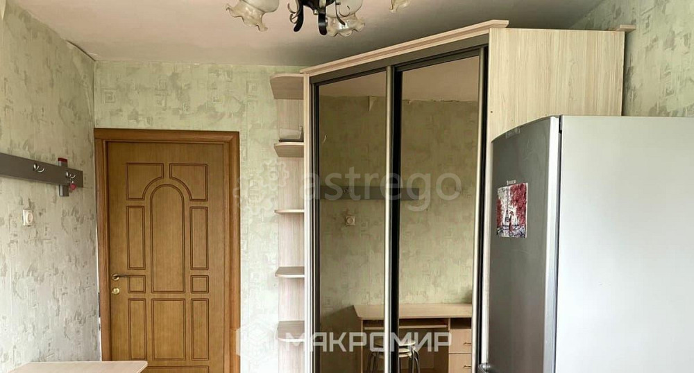 Комната, 11.8 м2, 7/9 эт. Санкт-Петербург - изображение 1