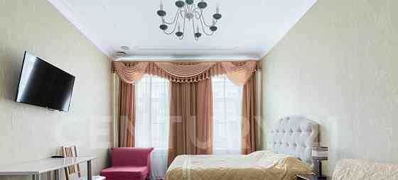 5-комн. квартира, 137.2 м2, 2/5 эт. Санкт-Петербург