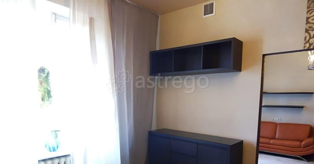 Комната, 22 м2, 2/5 эт. Москва - изображение 1