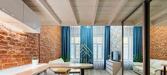 6-комн. квартира, 141 м2, 2/5 эт. Санкт-Петербург